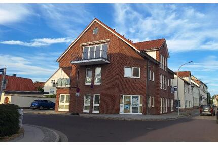 Moderne 2-Raumwohnung mit großzügigem Wohn-Kochbereich in Burg