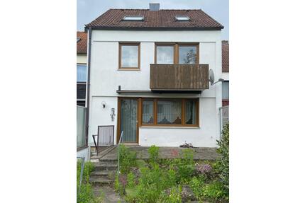 Reihenmittelhaus gepflegt in Lappersdorf