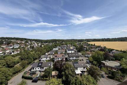 Wohnung zum Mieten in Böblingen 1.400,00 € 122 m²