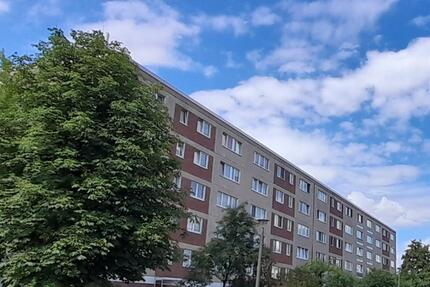 Wohnung 3 Zimmer mit Balkon - 327,00&nbsp;EUR Kaltmiete, ca.&nbsp; 59,28&nbsp;m&sup2; in Schwedt (Oder) (PLZ: 16303)