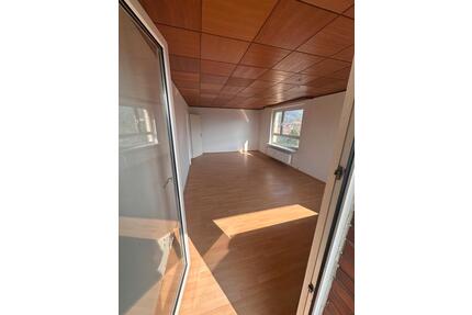 4 Zimmerwohnung - 1.500,00&nbsp;EUR Kaltmiete, ca.&nbsp; 98,00&nbsp;m&sup2; in Heppenheim (Bergstraße) (PLZ: 64646)