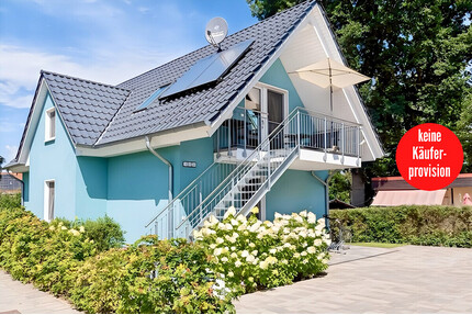 HORN IMMOBILIEN ++ tolles Ferienhaus in Röbel an der Müritz mit zwei Ferienwohnungen - Röbel/Müritz