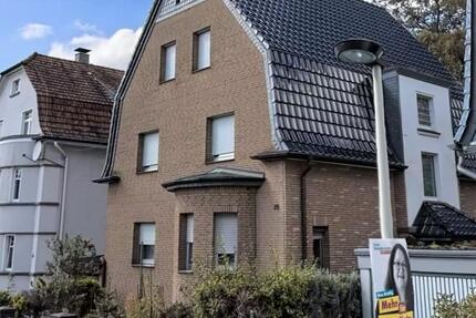 3-Zimmer-Mietwohnung im Dachgeschoss in Solingen-Merscheid
