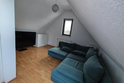 Möblierte 2 Zimmer Wohnung Dachgeschoss in Berghausen ab Mai 2026 - Pfinztal