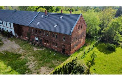 Teile des historischen Rittergutes Podelwitz - Rackwitz