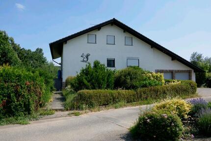 Großes Einfamilienhaus in Massivbauweise - Seibersbach