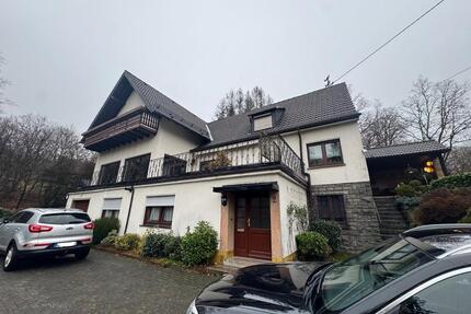 Großes Haus zur Miete in Wildbergerhütte-Bergerhof - Reichshof