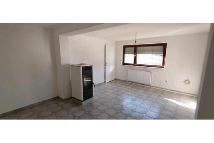 Kompaktes Haus wie Wohnung nur besser in Engenhahn bei Wiesbaden - Niedernhausen
