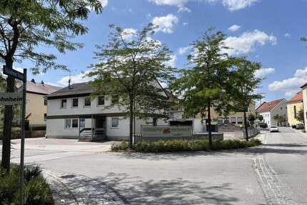 Haus zum Kaufen in Eichendorf 359.000,00 € 320 m²