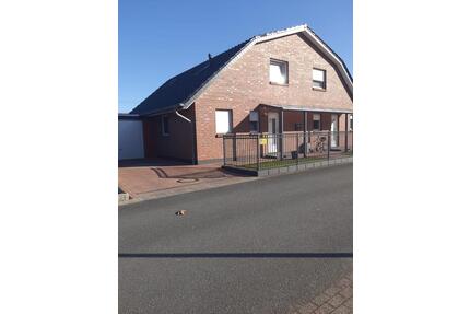 Mehrfamilienhaus zum verlieben - 550.000,00&nbsp;EUR Kaufpreis, ca.&nbsp; 210,00&nbsp;m&sup2; in Bremerhaven (PLZ: 27574) Schiffdorferdamm