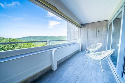 Sofort bezugsfrei: Barrierefreie 135m²-Wohnung (3 Zi.) mit Balkon, Stellplatz, Pool & Sauna - Lahnstein Lahnstein auf der Höhe