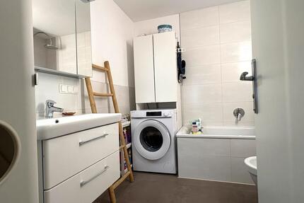 4 Zimmer Wohnung mit 47 qm großen Terrasse und Innenhof - Kriftel