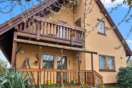 Haus zum Kaufen in Priestewitz 369.000,00 € 216 m²