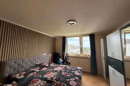 4 Zimmer Wohnung, Balkon, Aufzug - Mönchengladbach Süd