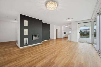 Haus zum Kaufen in Pforzheim 1.050.000,00 € 254.17 m²
