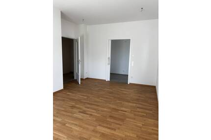 Helle 2-Zimmer Wohnung mit großen Balkon - Abensberg
