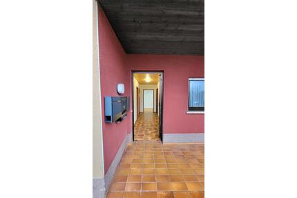 Wohnung in St.wendel - Hoof - 1.000,00&nbsp;EUR Kaltmiete, ca.&nbsp; 100,00&nbsp;m&sup2; in Sankt Wendel (PLZ: 66606)