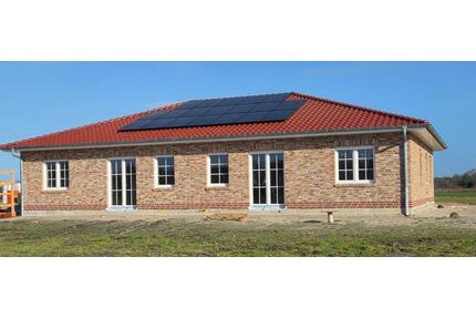 - Anfragestopp - Erstbezug ab Juni - Hochwertige Bungalow-Hälfte - Edewecht