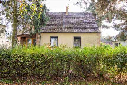 Haus zum Kaufen in Bleyen-Genschmar 55.000,00 € 97.69 m²