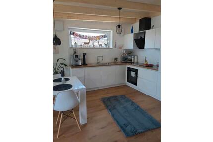 Helle 3-Zimmer Wohnung - 830,00&nbsp;EUR Kaltmiete, ca.&nbsp; 75,00&nbsp;m&sup2; in Massing (PLZ: 84323)
