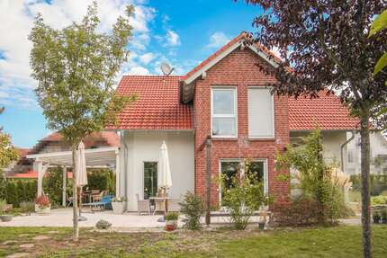 Haus zum Kaufen in Pettstadt 720.000,00 € 156.58 m²