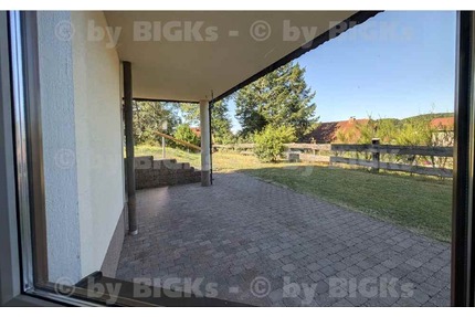 BIGKs - Benshausen: 2-Zimmer Wohnung ,sep.Küche Duschbad, sep. Garten (-;) - Zella-Mehlis