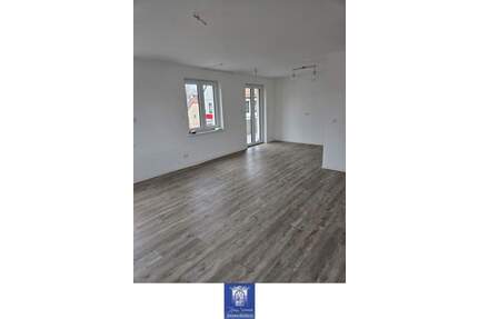 Modern ausgestattete 4-Zimmer-Familienwohnung mit Balkon und Fußbodenheizung! - Coswig