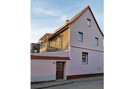 Einfamilienhaus mit großem Nebengebäude & Scheune in Olbersleben - Buttstädt