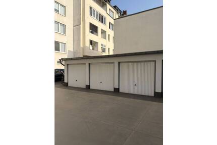 Garagenpaket: 3 Garagen in Toplage von Düsseldorf-Pempelfort