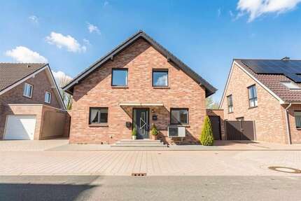 Haus zum Kaufen in Weeze 559.000,00 € 156 m²