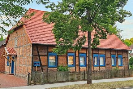 Schwarmstedt, Fachwerkhaus 133m², Wohnfläche auf einer Ebene