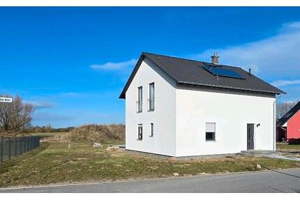 Einfamilienhaus Ostseenähe in idyllischer Lage - Dorf Mecklenburg