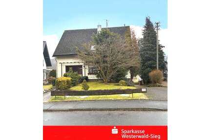 Haus zum Kaufen in Weitefeld 159.000,00 € 128 m²