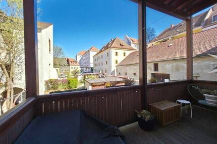 Altstadtwohnung mit Balkon und Stellplatzmöglichkeit - Görlitz