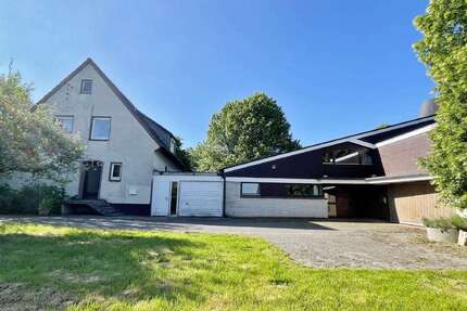 Haus zum Kaufen in Lage 360.000,00 € 445.9 m²