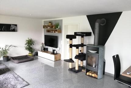 Einliegerwohnung auf Pferdehof - 750,00&nbsp;EUR Kaltmiete, ca.&nbsp; 80,00&nbsp;m&sup2; in Pfaffenhofen an der Roth (PLZ: 89284)