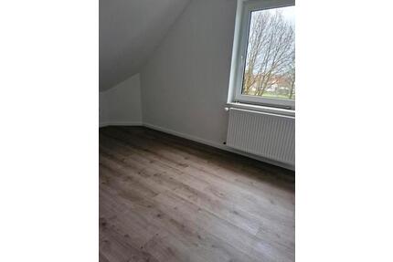 34 ZKB, Balkon,Wohnung komplett neu renoviert, Horn - Horn-Bad Meinberg