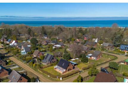 Ihr Logenplatz am Deich: In ca. 200m auf Augenhöhe mit den Kapitänen - Wisch