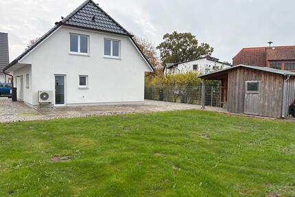 Einfamilienhaus an dee Ostsee - 1.800,00&nbsp;EUR Kaltmiete, ca.&nbsp; 155,00&nbsp;m&sup2; in Dierhagen (PLZ: 18347)