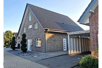 Exklusives Einfamilienhaus mit Einliegerwohnung hochwertiges Wohnen für anspruchsvolle Mieter - Rheda-Wiedenbrück