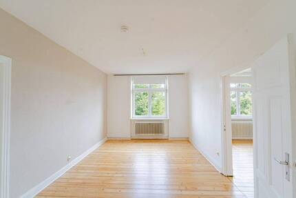 Zwischen Stadt & Ruhe - 3-Zimmer-Altbau mit Balkonidylle - Lübeck St. Lorenz Nord