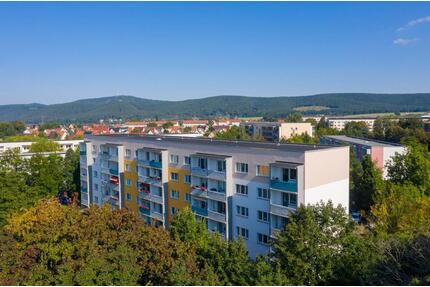Schöne 3-Raum-Wohnung mit tollem Blick auf Saalfeld - Saalfeld (Saale)