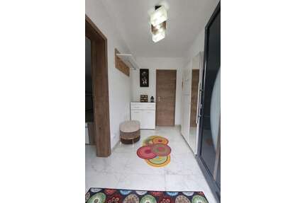 Haus zum Mieten in Fürth 2.400,00 € 180 m²