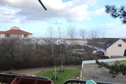 MZ-Finthen: 2 ZKB, EBK, Balkon, Garage, Wannenbad, nahe UNI + FH - Mainz