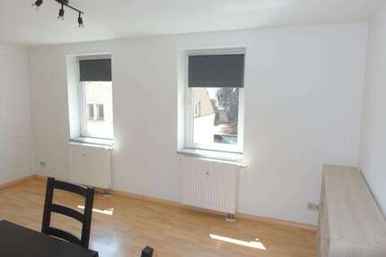 Wohnung zum Mieten in Limbach-Oberfrohna 140,00 € 23 m²