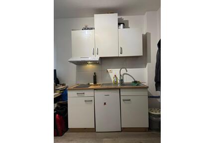 Ein Mini-Studiozimmer in einer Wohngemeinschaft - Darmstadt