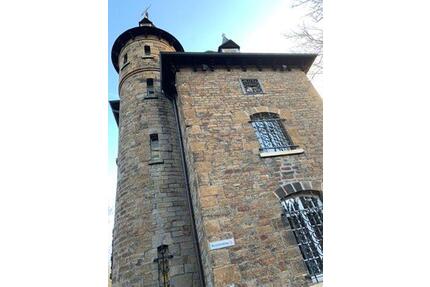 Möblierter Workspace im Schloss Schellenberg in Essen