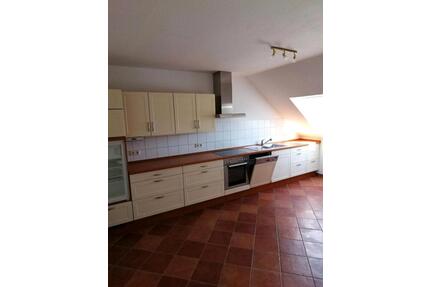 2 Zimmer Dachgeschoßwohnung - 930,00&nbsp;EUR Kaltmiete, ca.&nbsp; 75,00&nbsp;m&sup2; in Mildstedt (PLZ: 25866)