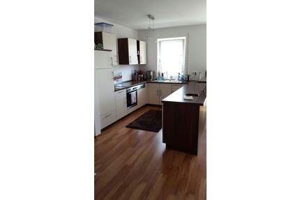 Wohnen im Herzen von Bad Endorf - moderne 2-Zimmer-Wohnung mit Balkon