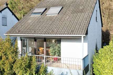 Haus zum Kaufen in Bad Hönningen 275.000,00 € 130 m²